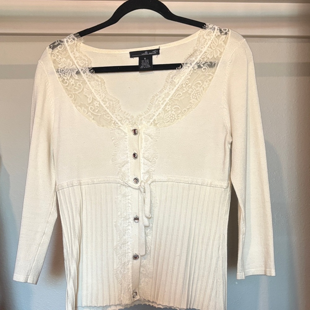 Willi Smith Cream Lace Button-Down Blouse